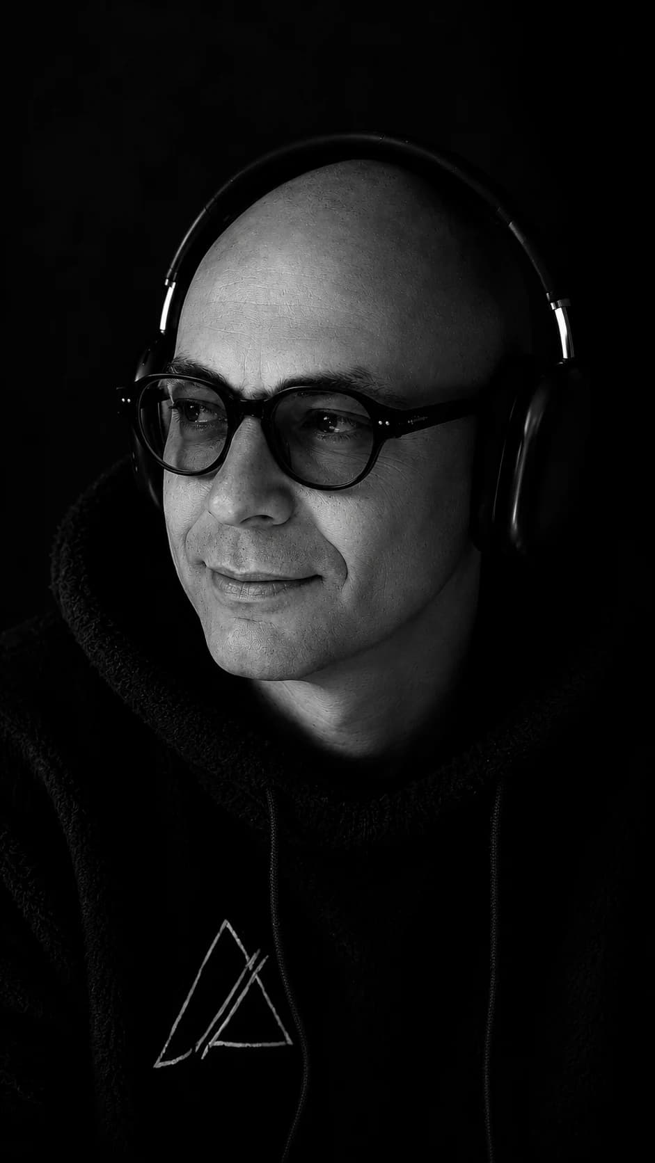 Gustavo Girard, maker of 2GRW